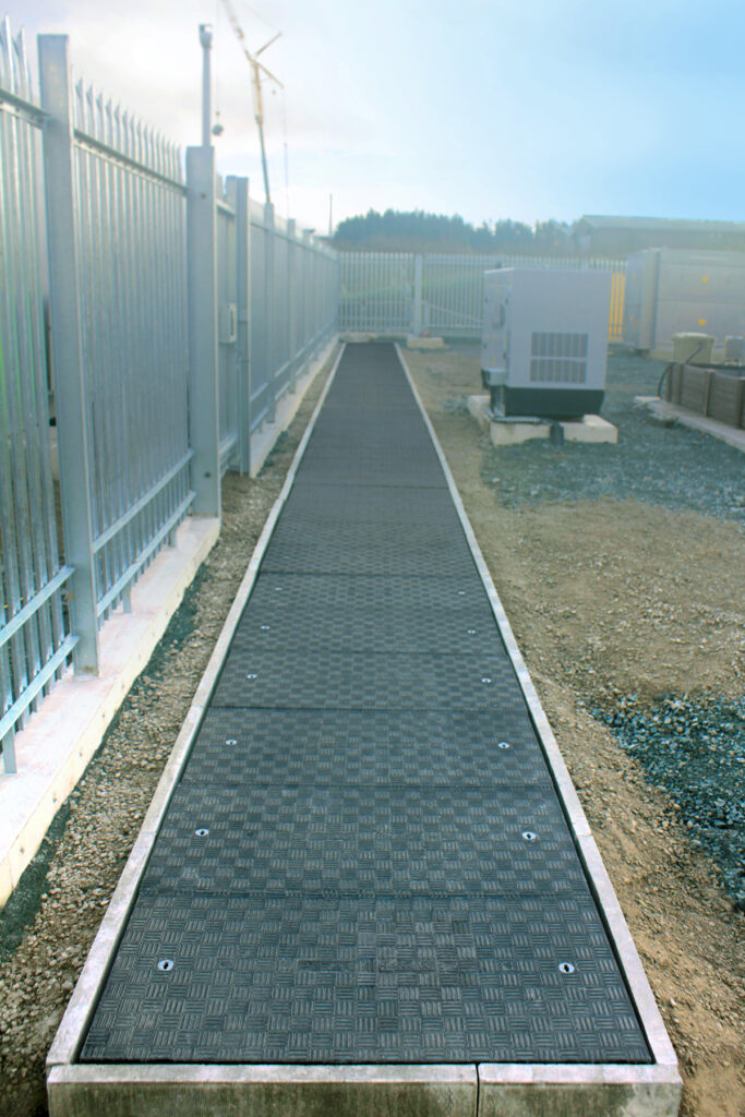 25 metre long pre-cast concrete trench with 1250mm span